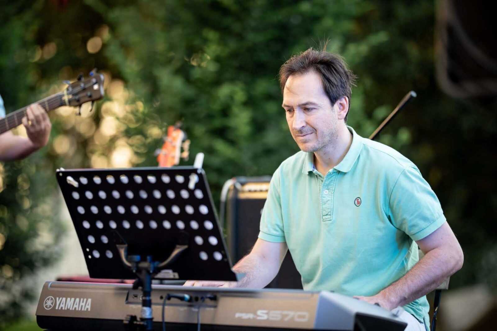 učenje elektronskih orgel učenje elektronskih orgel
